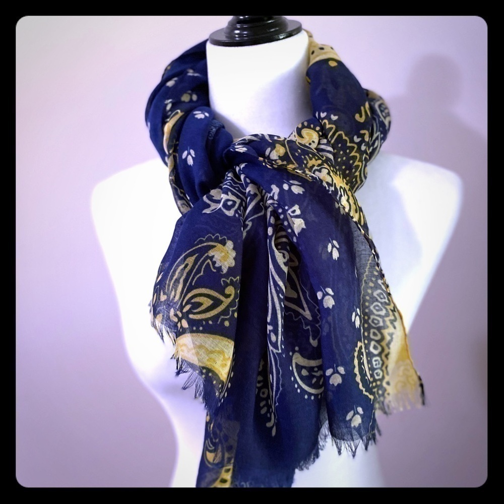 Scarf